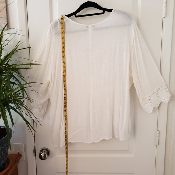 Venus White Beachy Boho Vibe Top - Picture 2 of 6